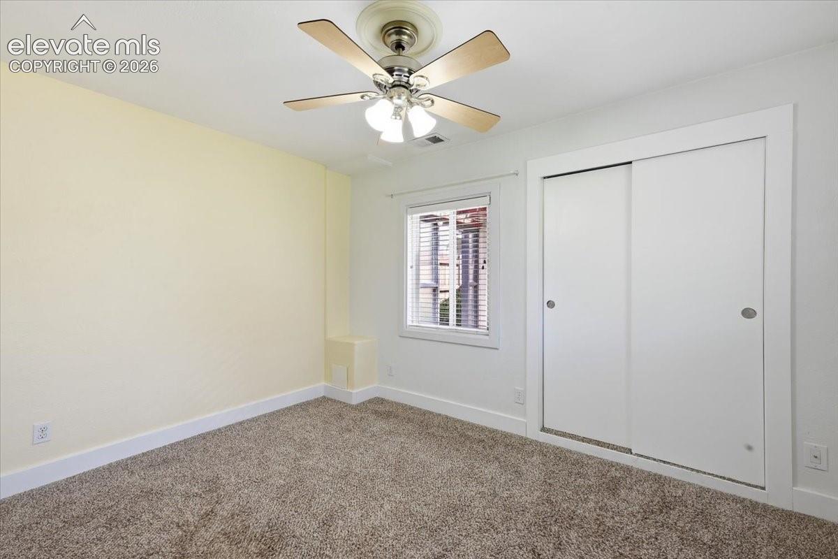 912 Sheridan Avenue, photo 37