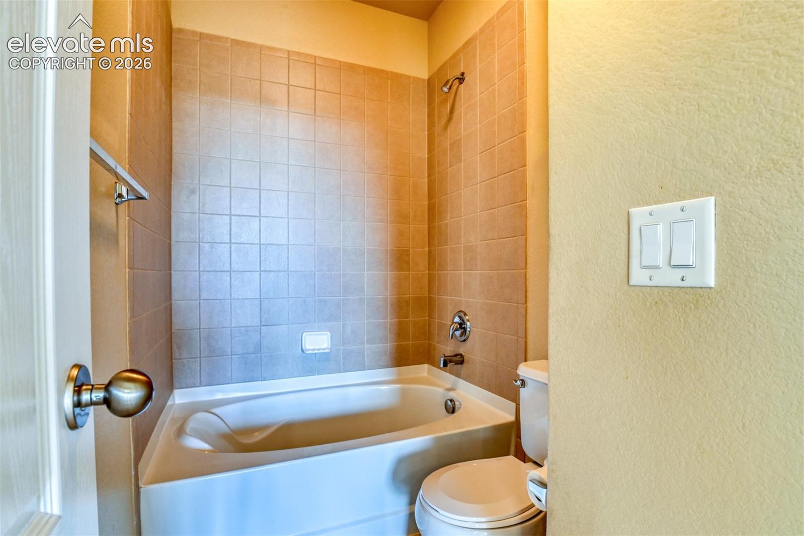 Listing photo 29 for 7985 Kettle Drum Street