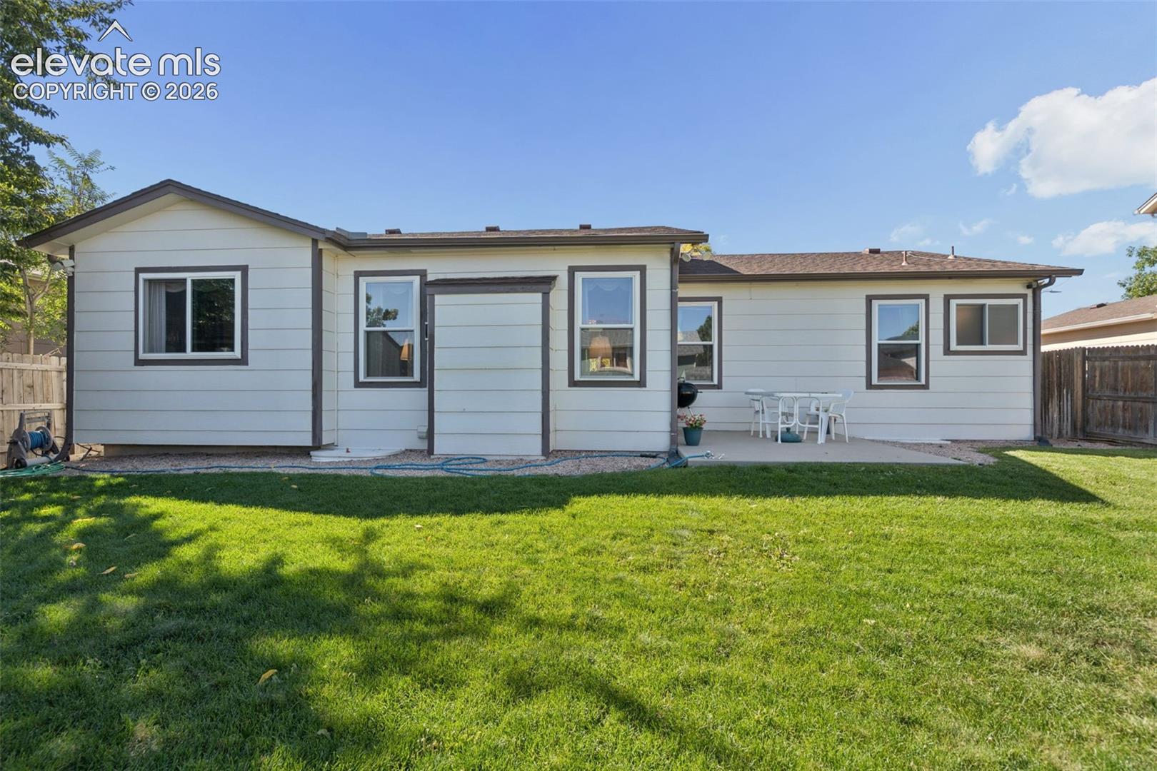 Listing photo 44 for 425 Fleming Street