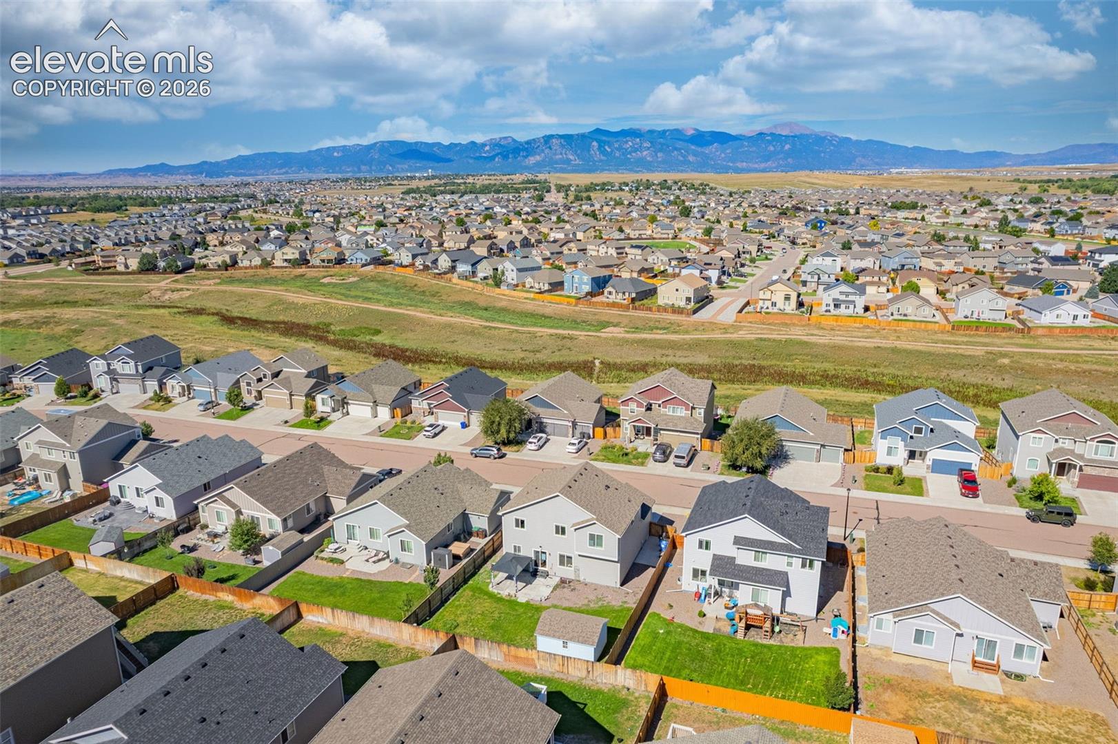 Listing photo 37 for 6607 Lamine Drive