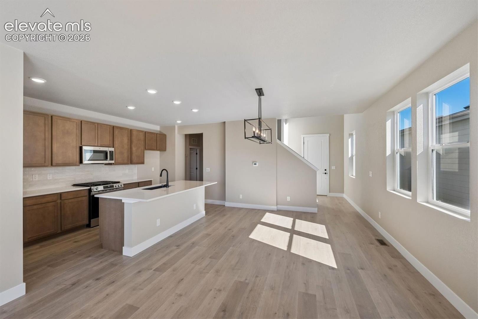 Listing photo 7 for 5440 Triple Tree Street