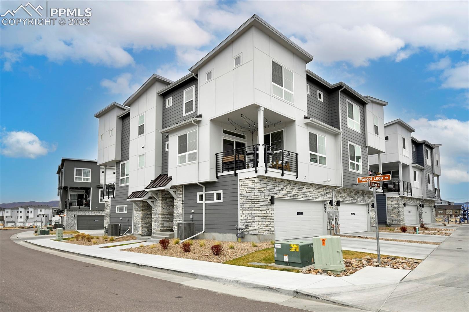 10634 Eulcase Heights