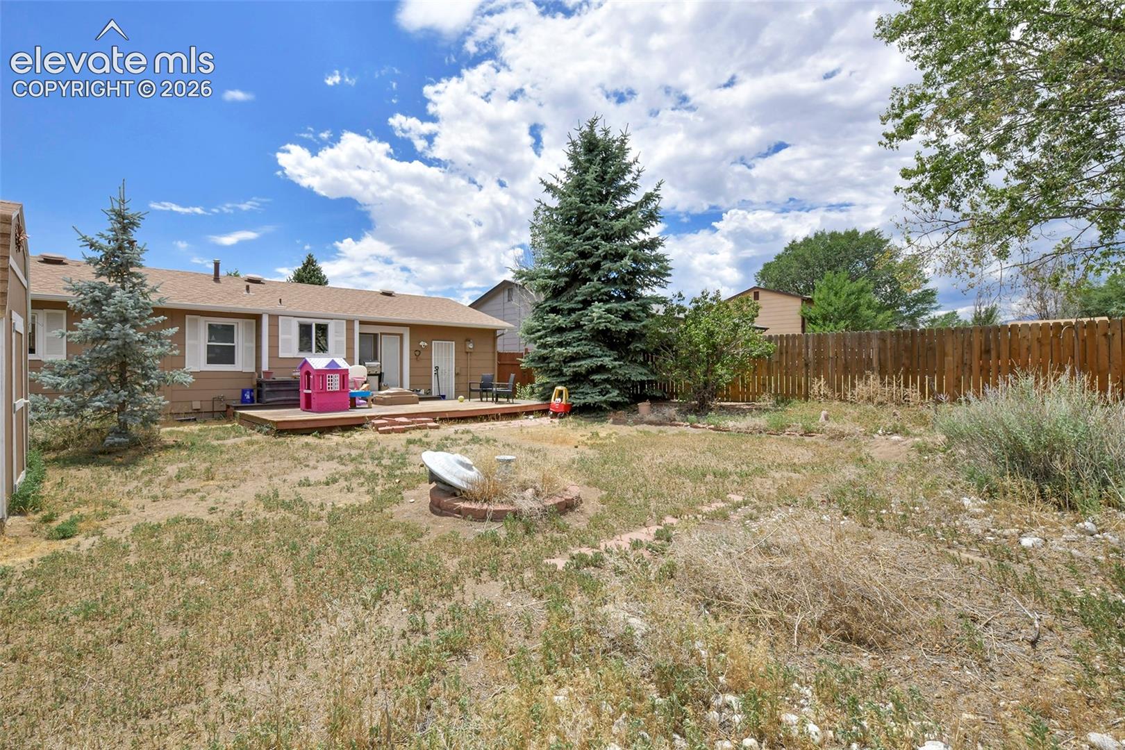 Listing photo 19 for 6830 Parkridge Court