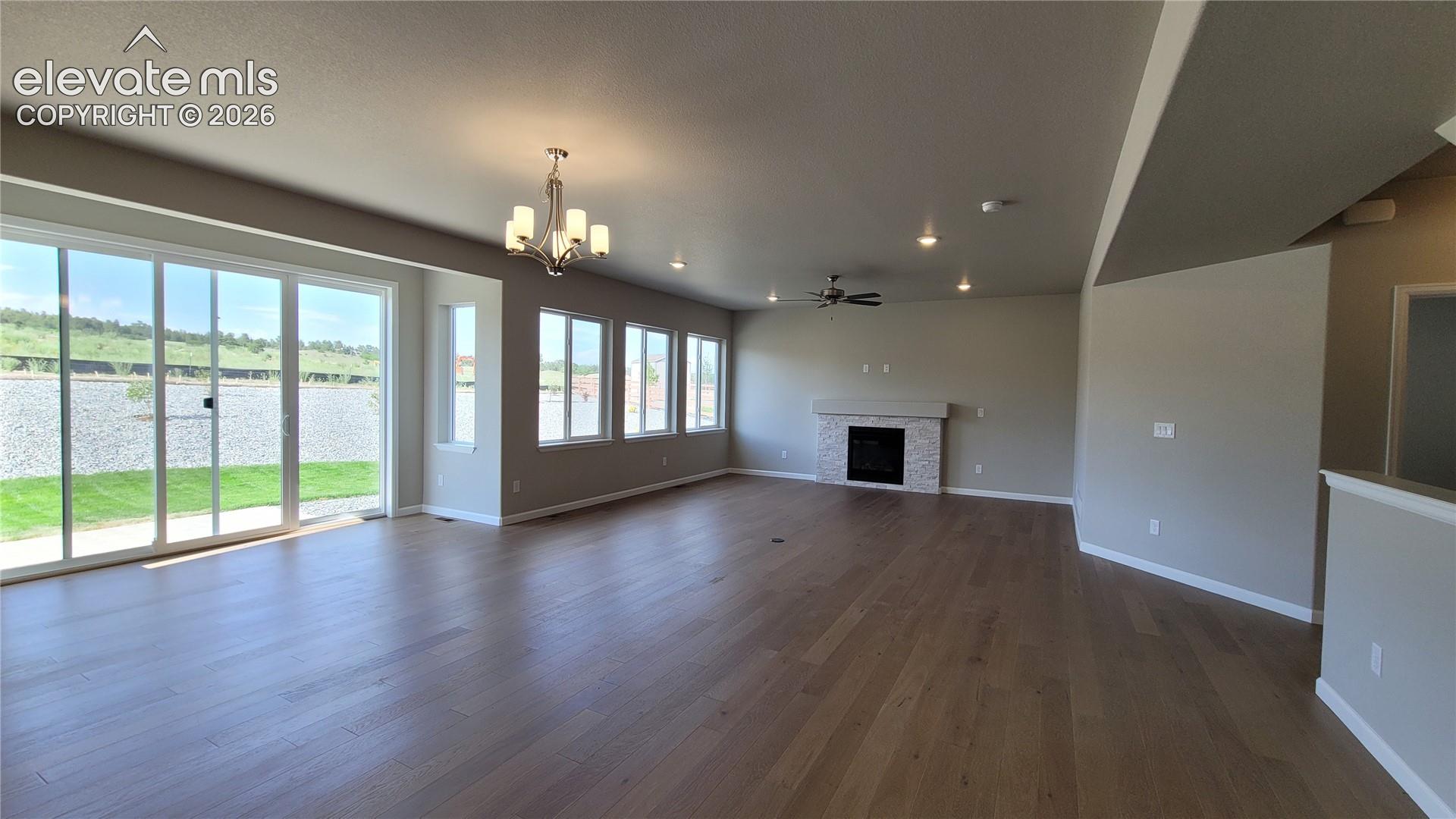 Listing photo 5 for 10651 Wolf Lake Drive