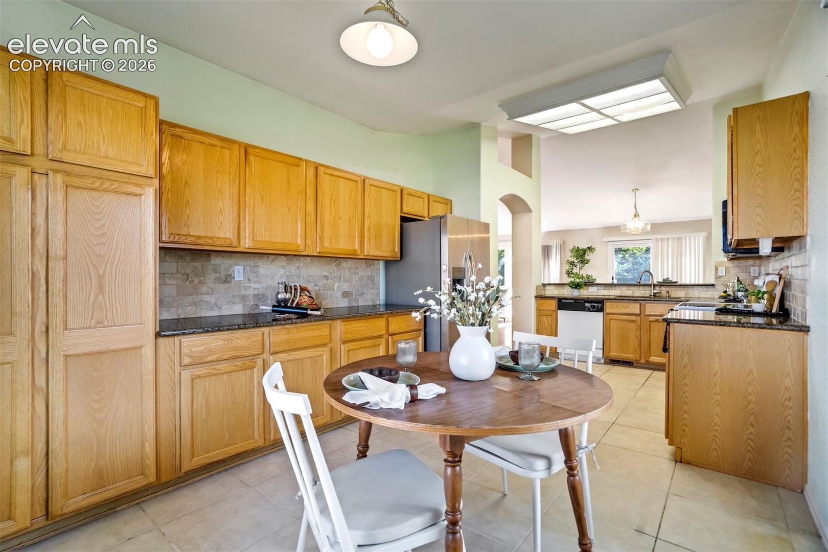 Listing photo 14 for 625 Golden Eagle Drive