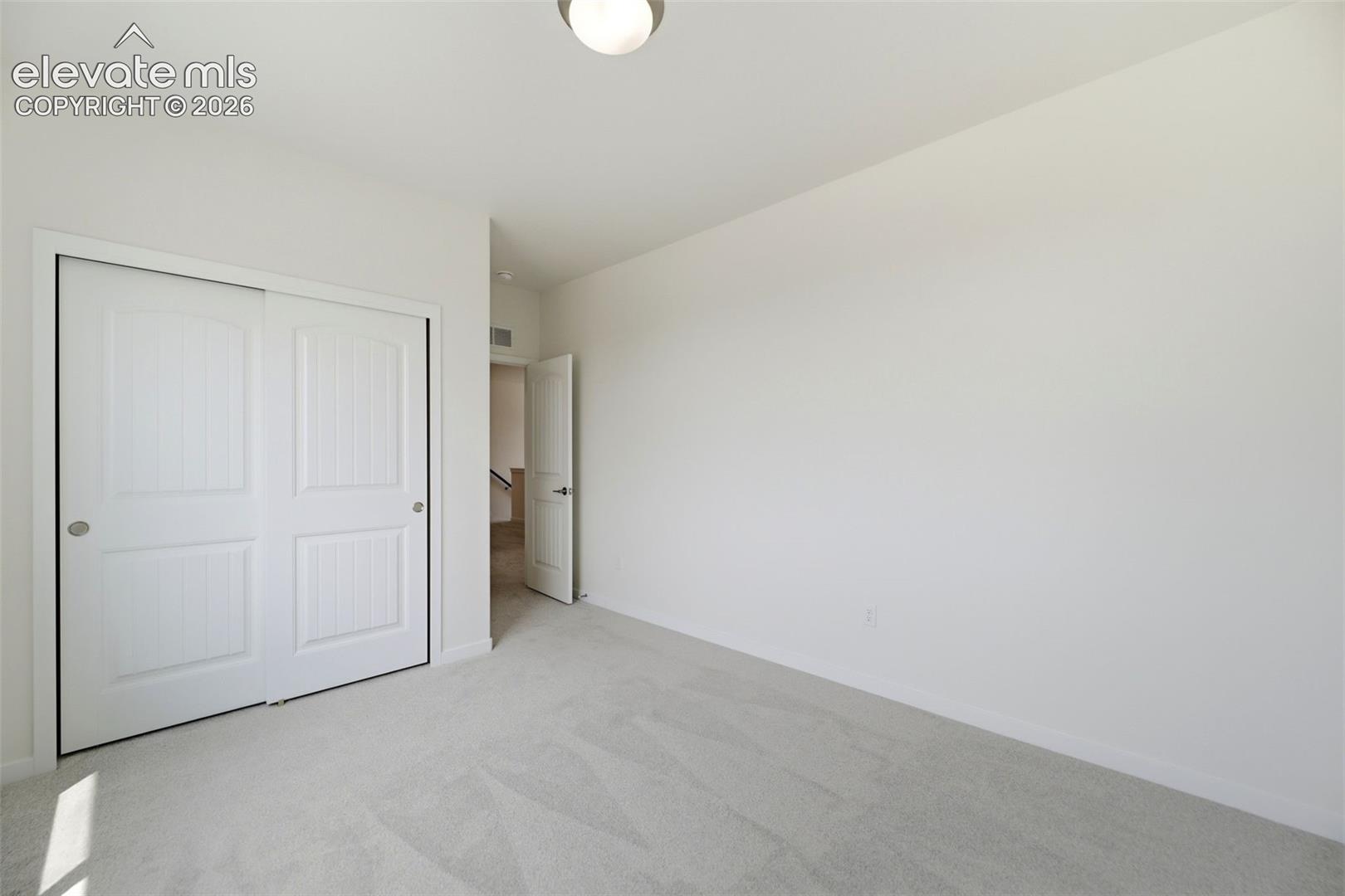 Listing photo 30 for 7968 School House Drive