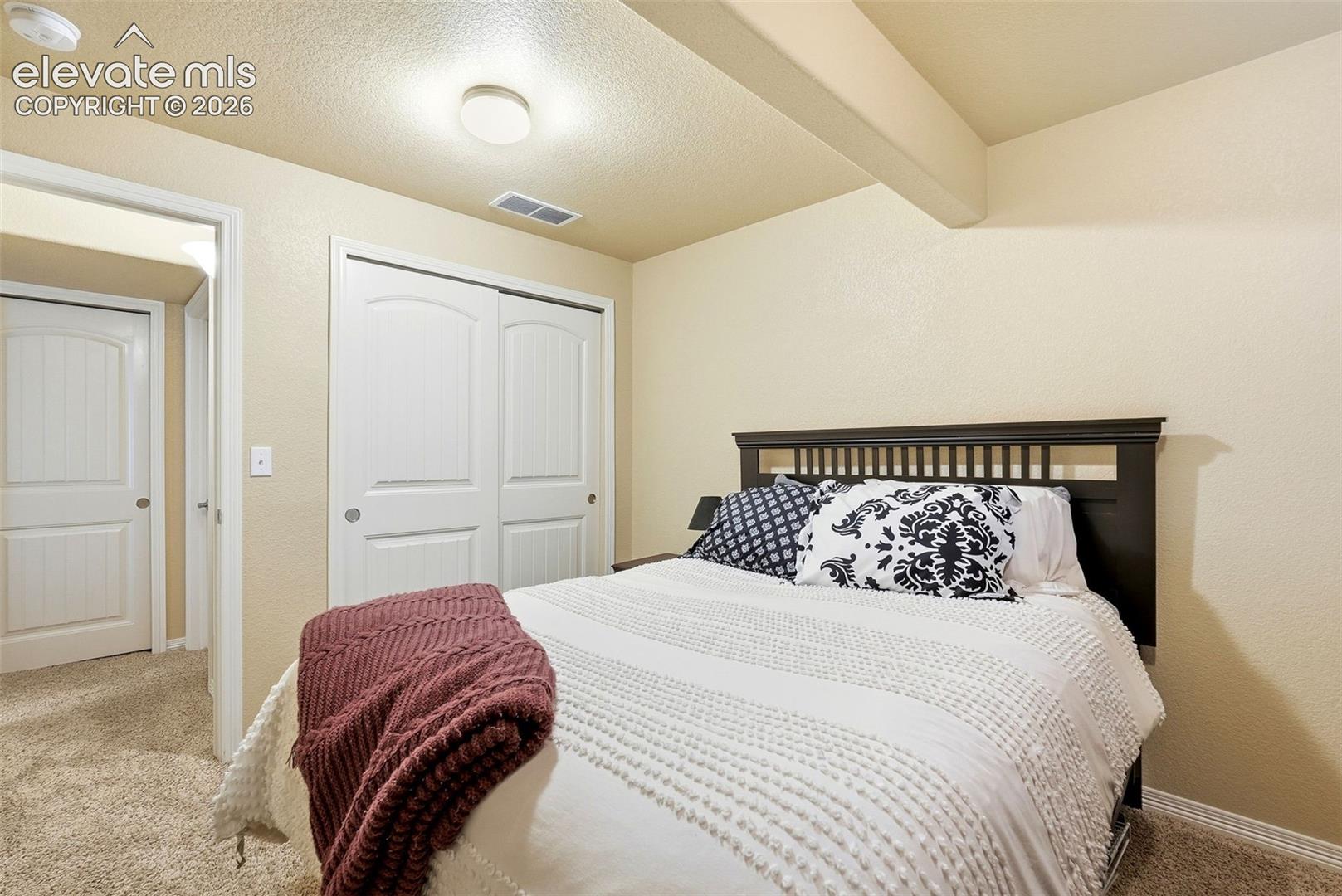 Listing photo 30 for 10567 Mount Evans Drive