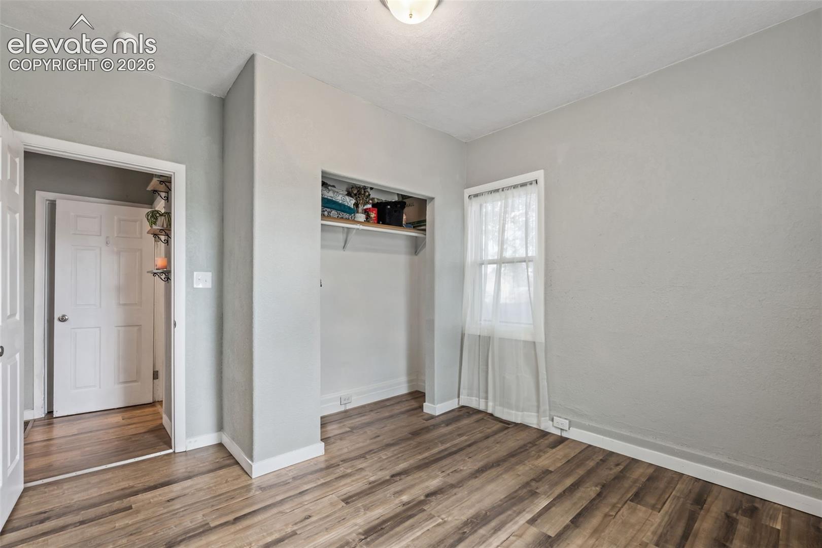 Listing photo 27 for 1726 E Evans Avenue