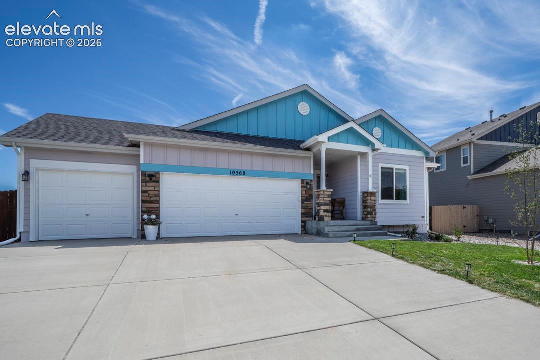 10568 Abrams Drive, photo 2