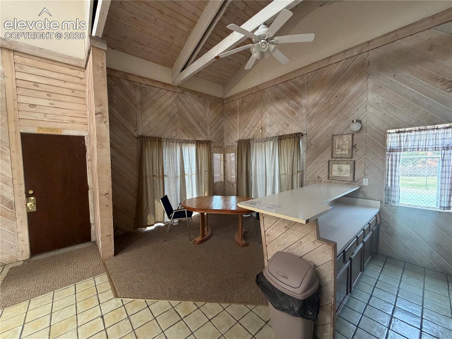 5013 Masheena Lane, photo 35