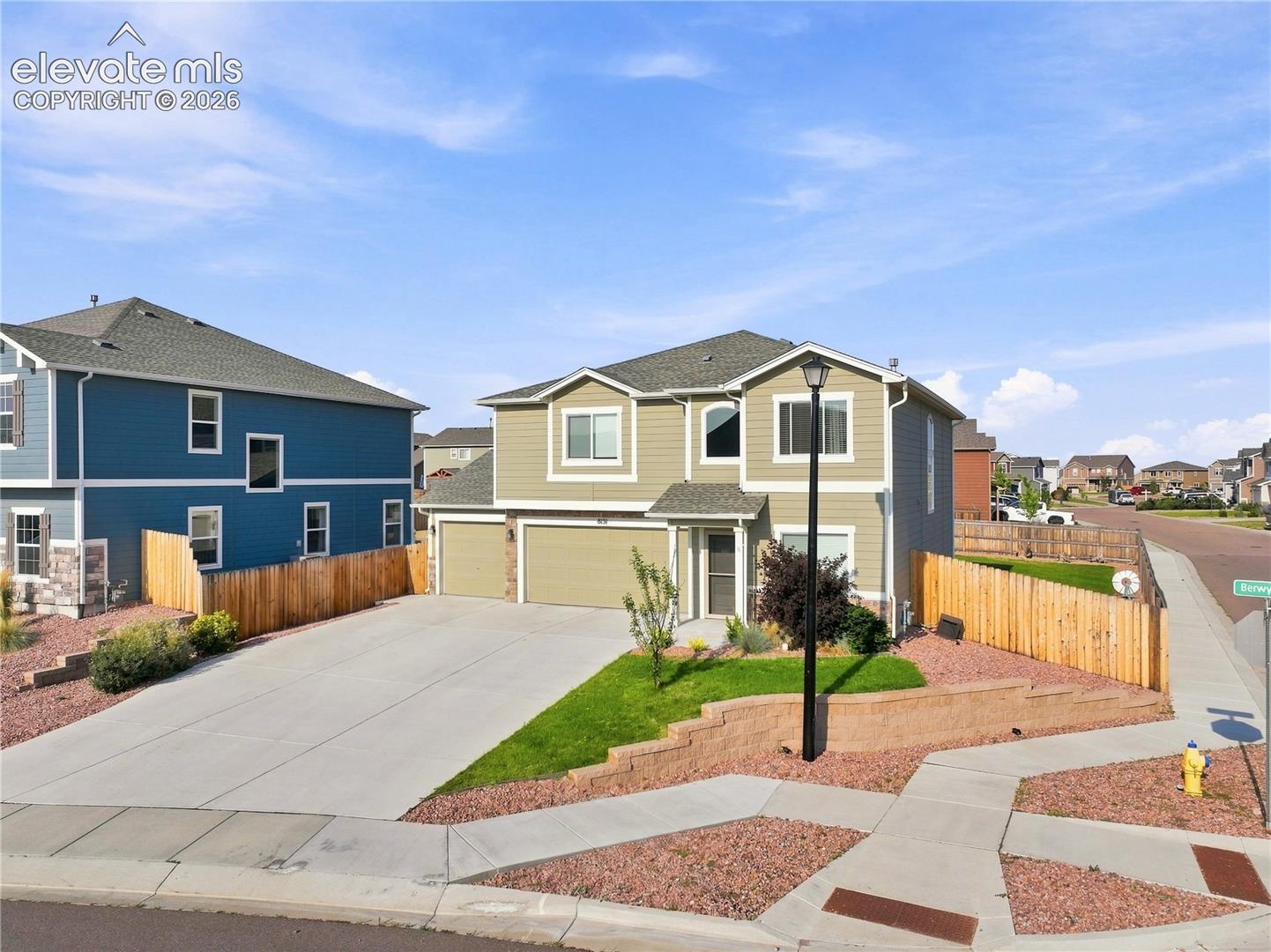8151 Berwyn Loop