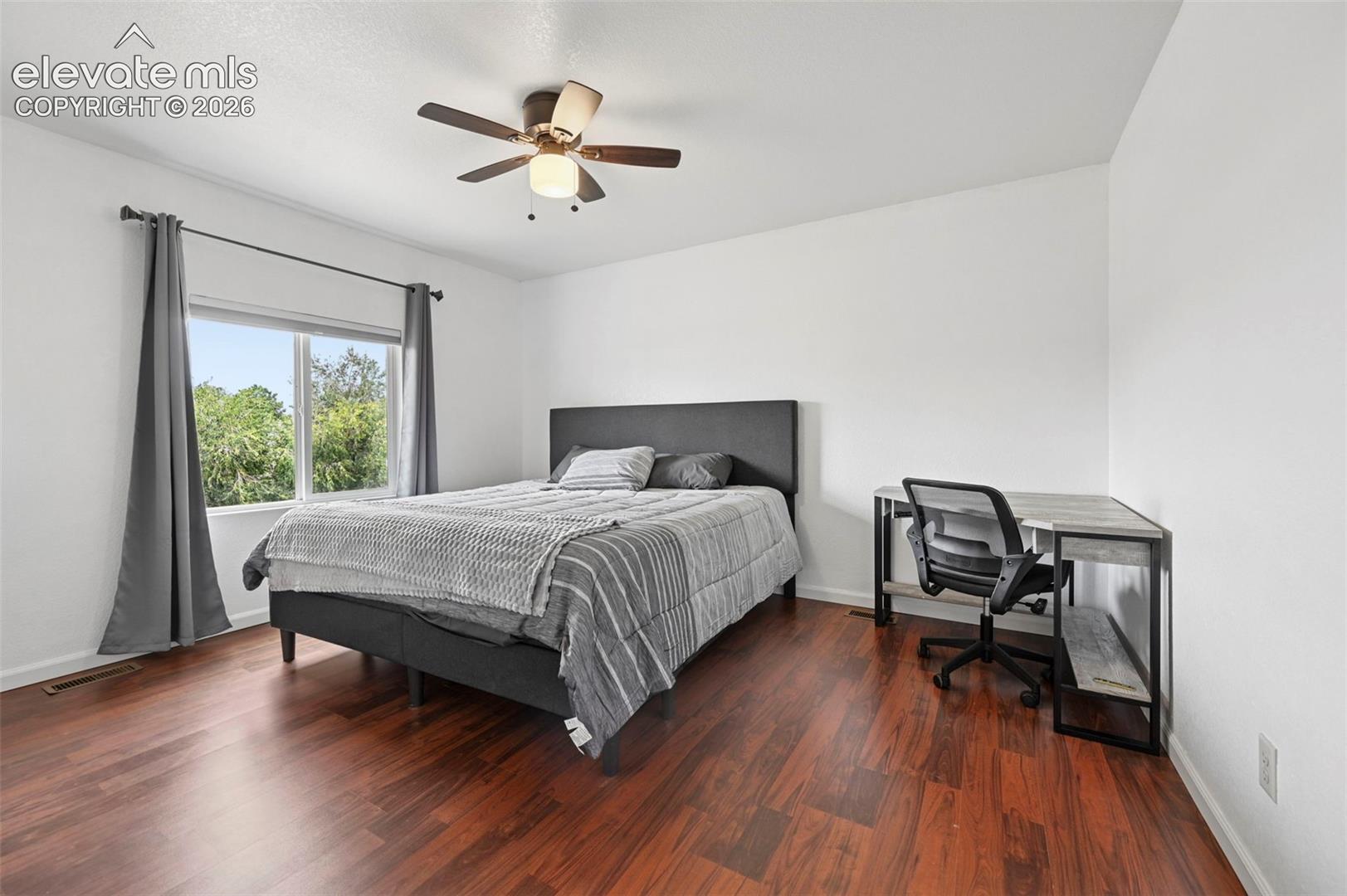 Listing photo 17 for 4268 Marlow Circle