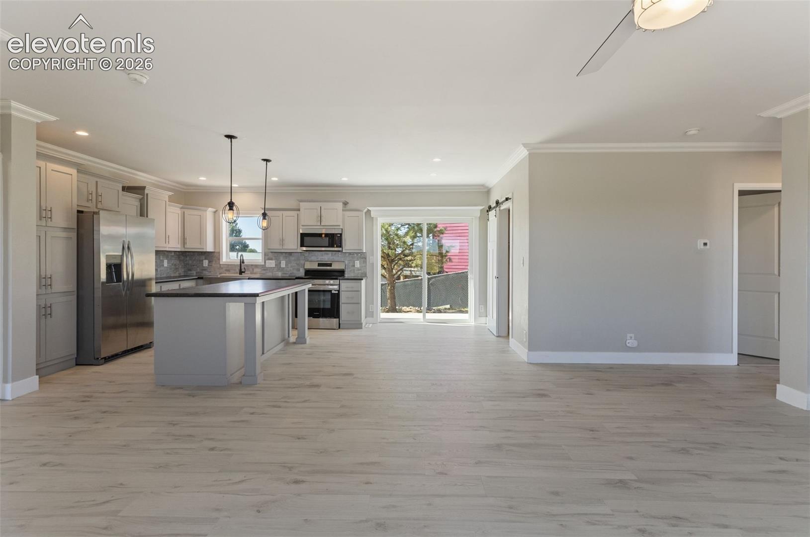 Listing photo 9 for 23767 Redtail Drive