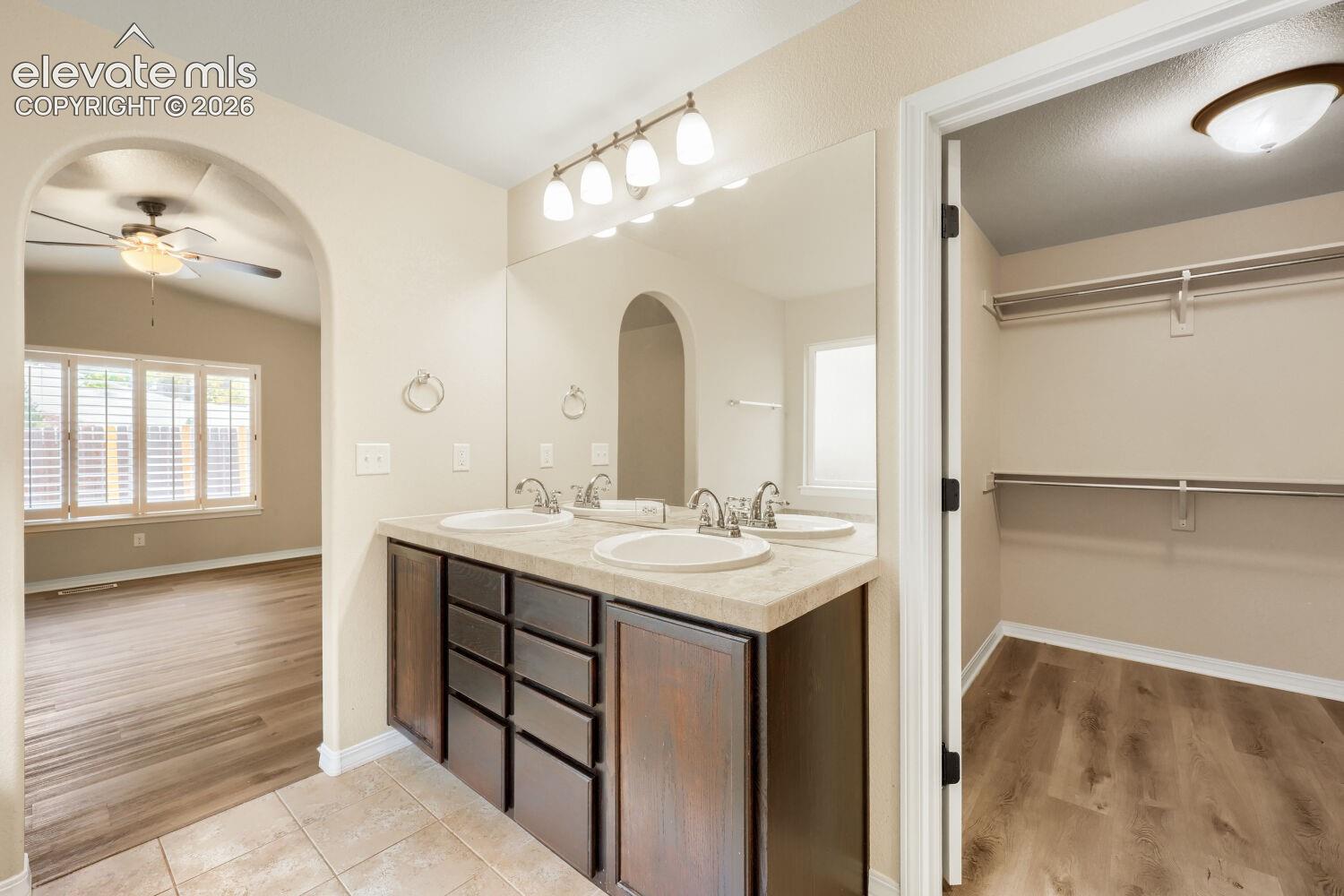Listing photo 20 for 7917 Mount Huron Trail