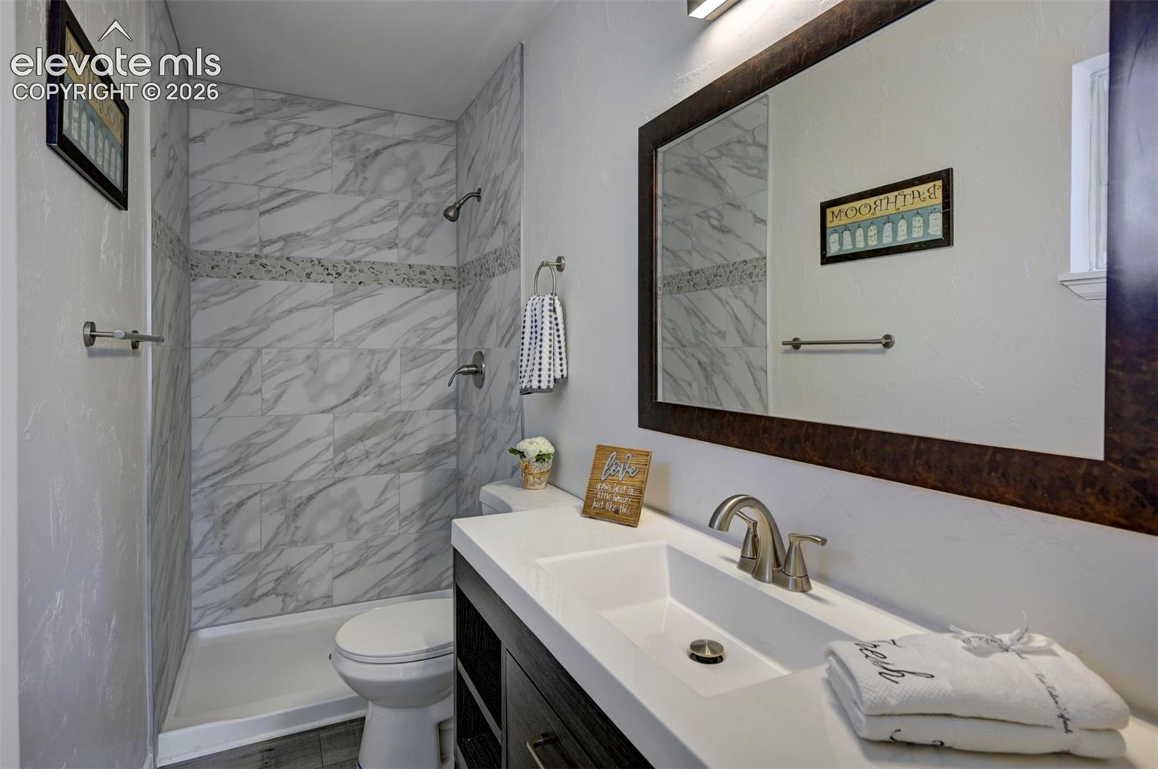 Listing photo 33 for 7443 Franconia Drive