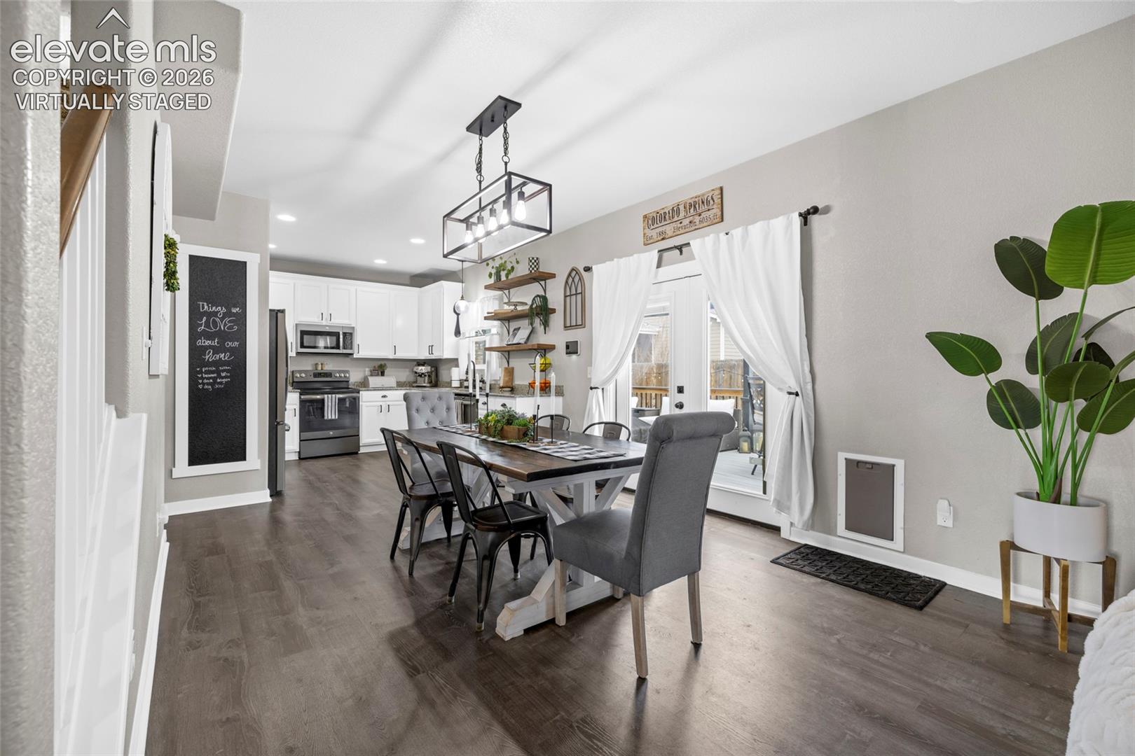 Listing photo 16 for 7815 Dry Willow Way