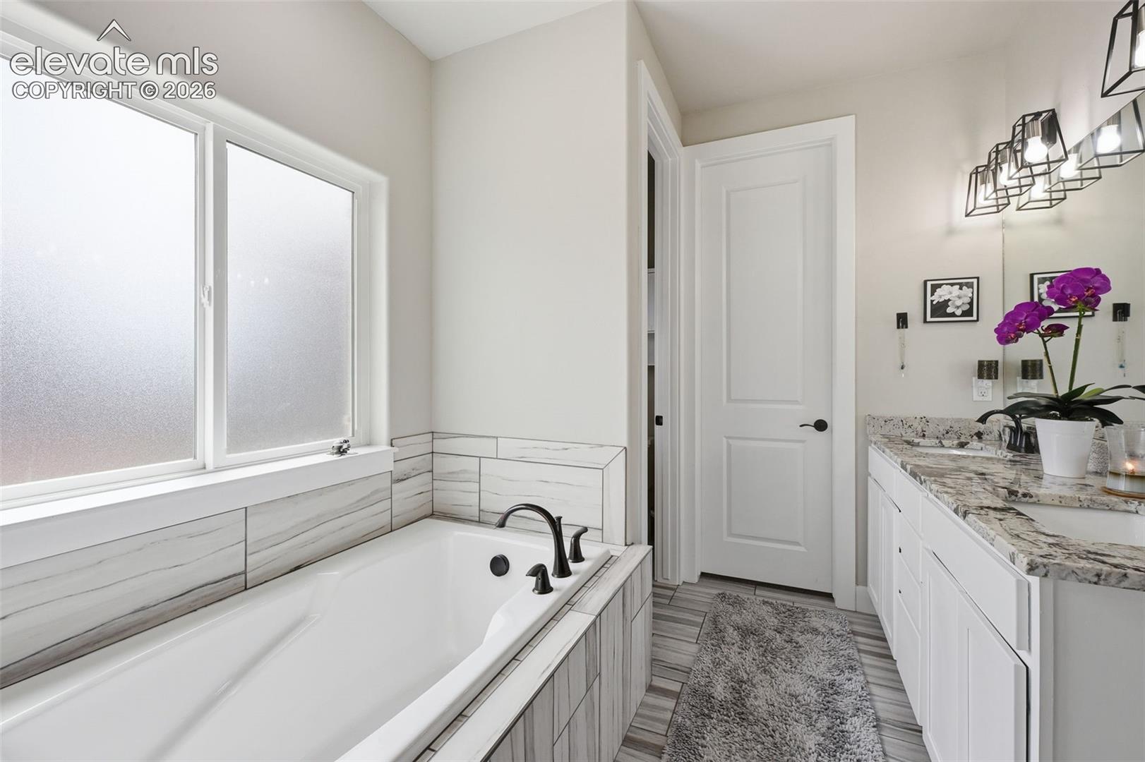 Listing photo 17 for 13079 Rock Rabbit Court