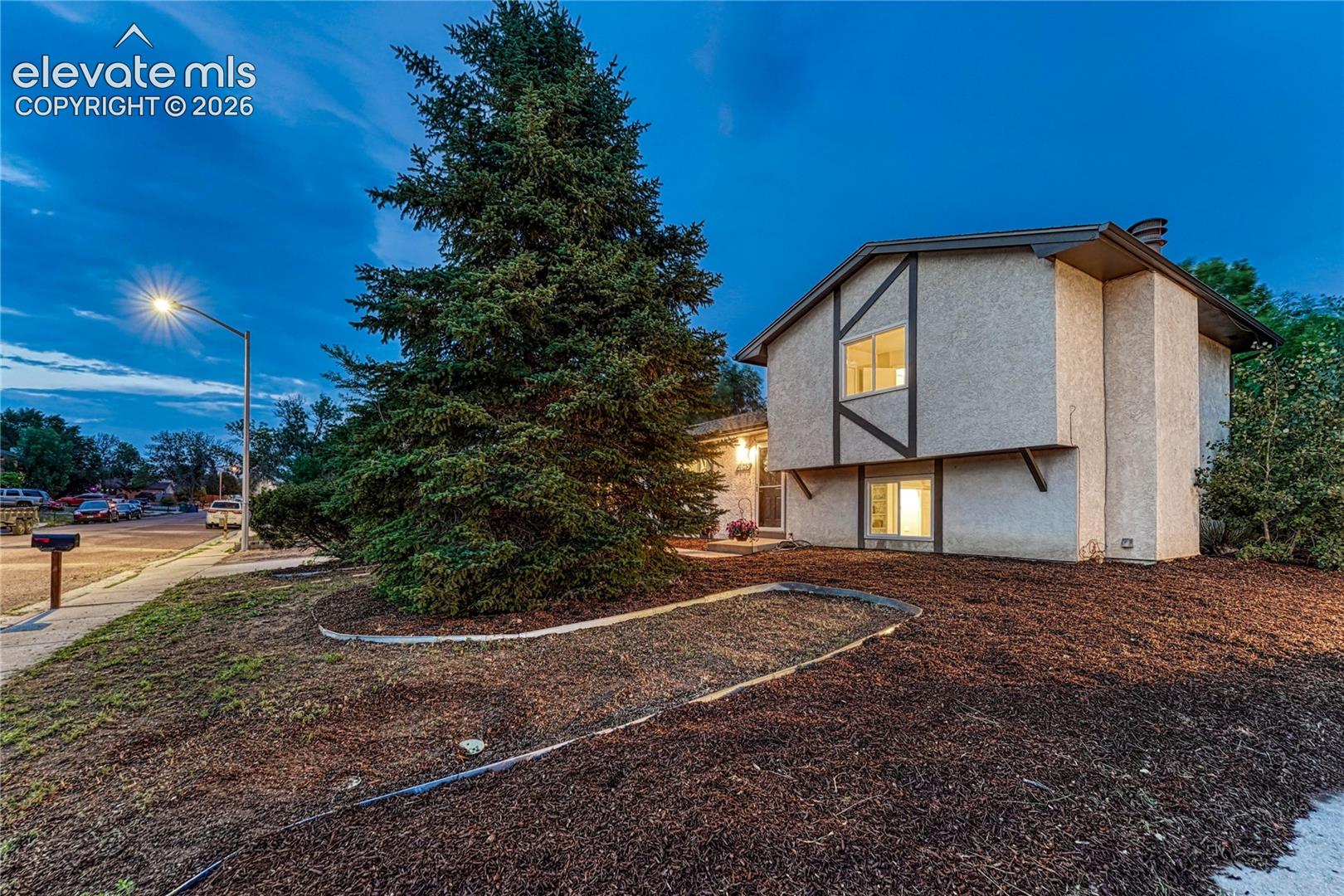 2045 Heathercrest Drive, photo 49