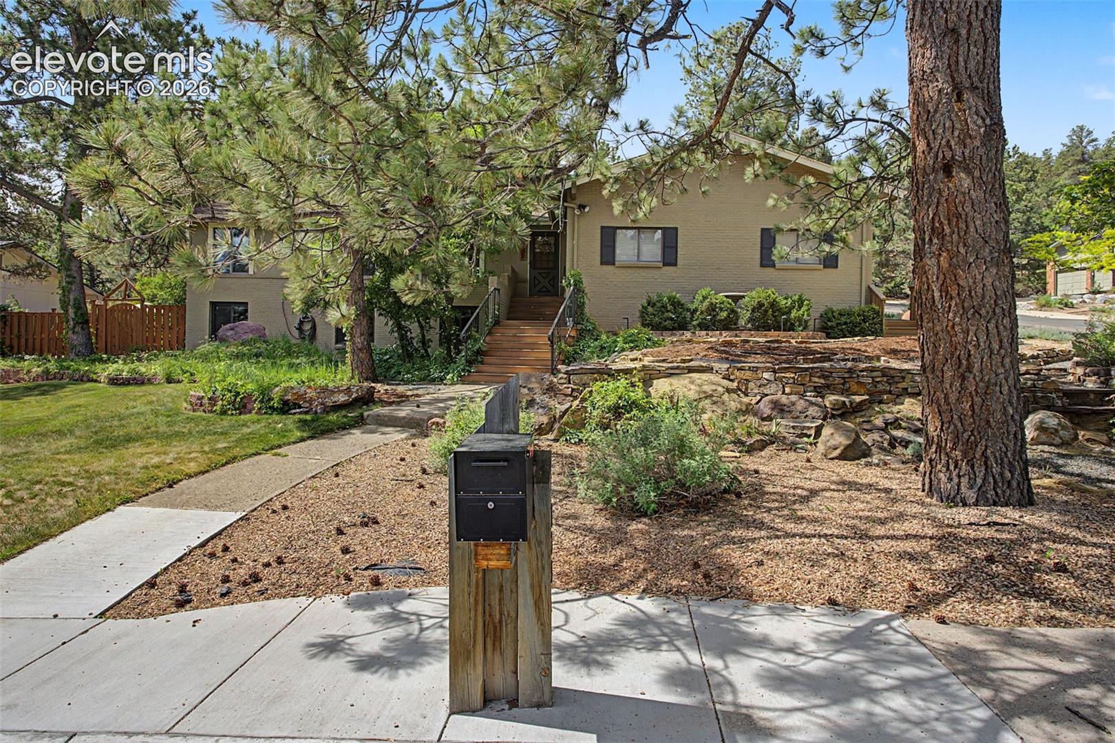 735 Big Valley Drive