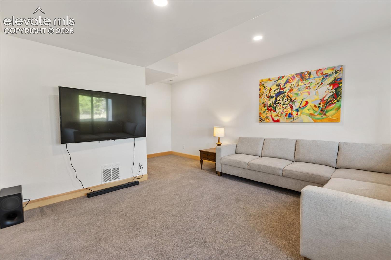 Listing photo 40 for 1382 Ridgestone Drive