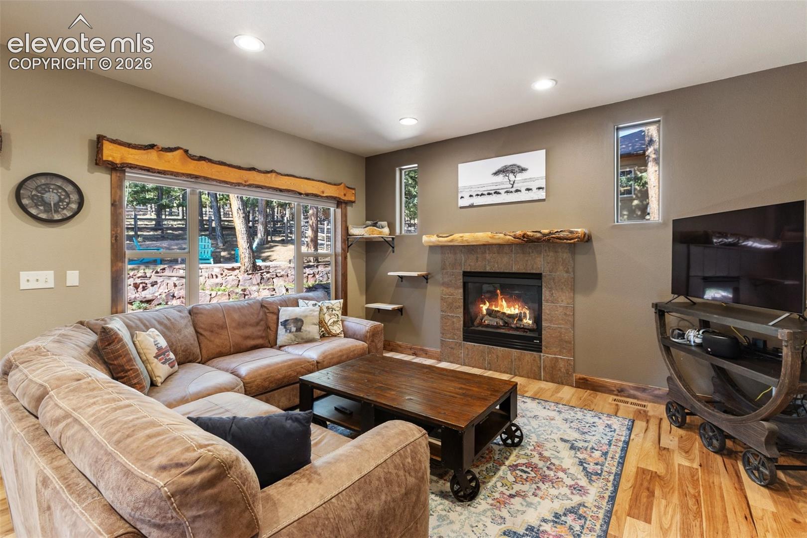Listing photo 14 for 1195 Karen Lane