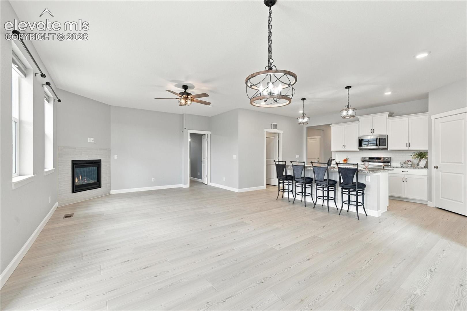 Listing photo 13 for 15937 Little Bluestem Road