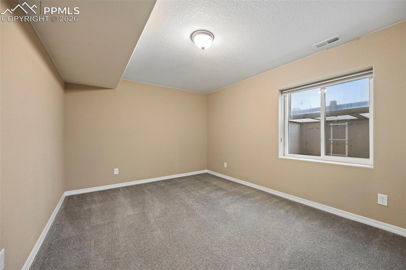 6208 Ashmore Lane, photo 32