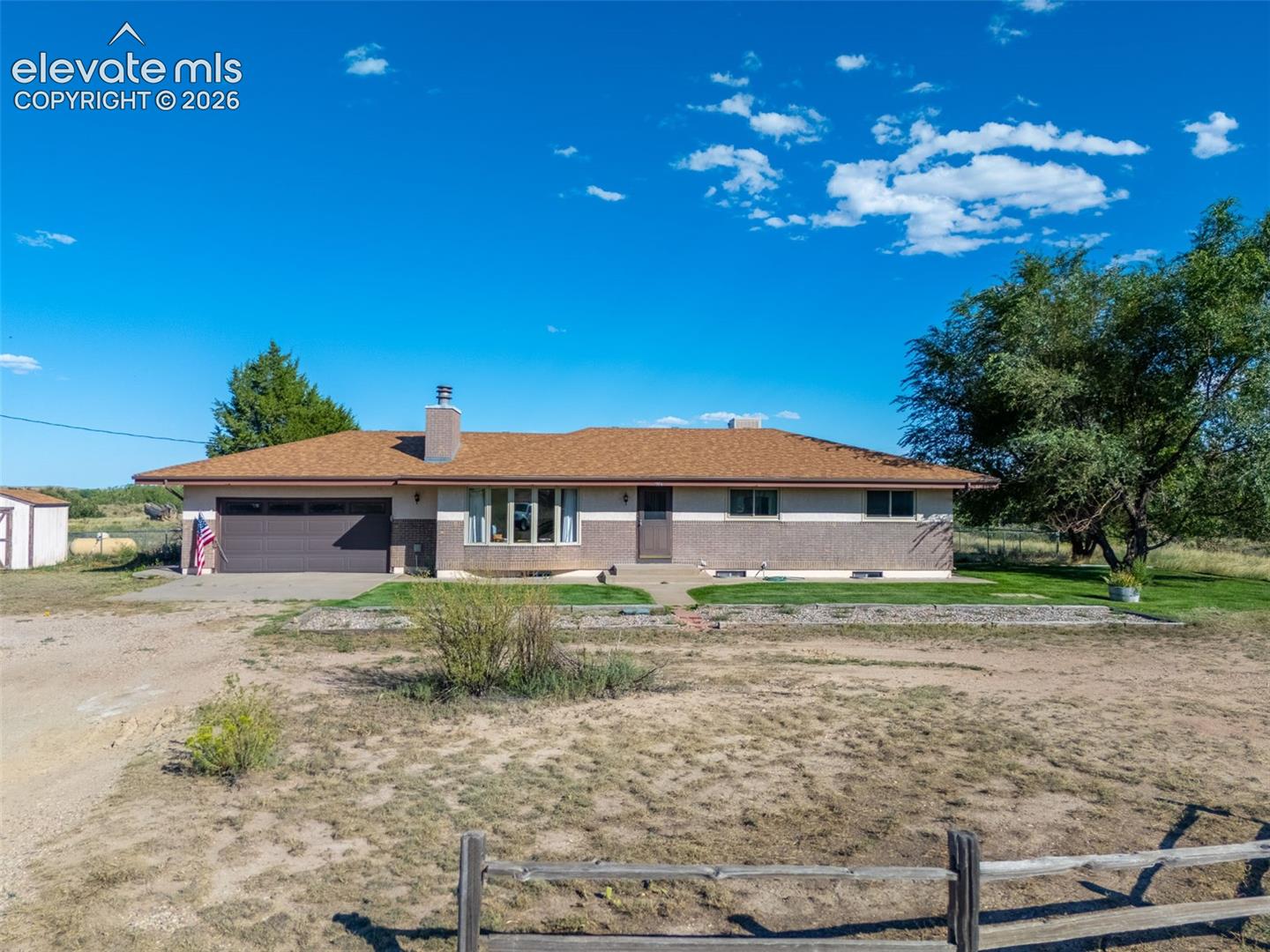 Listing photo 34 for 1980 27th Lane