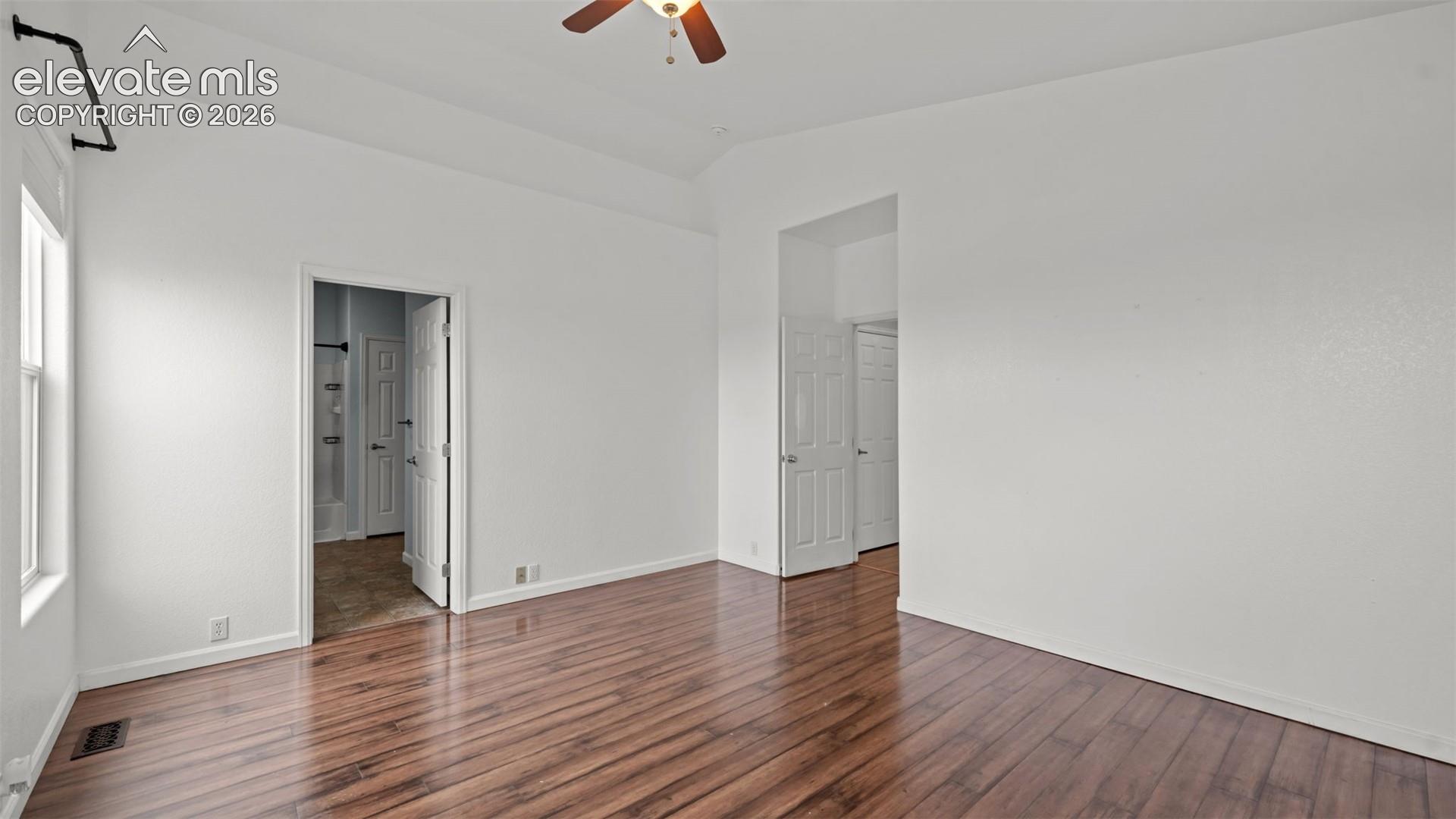 Listing photo 19 for 7514 Jaoul Point