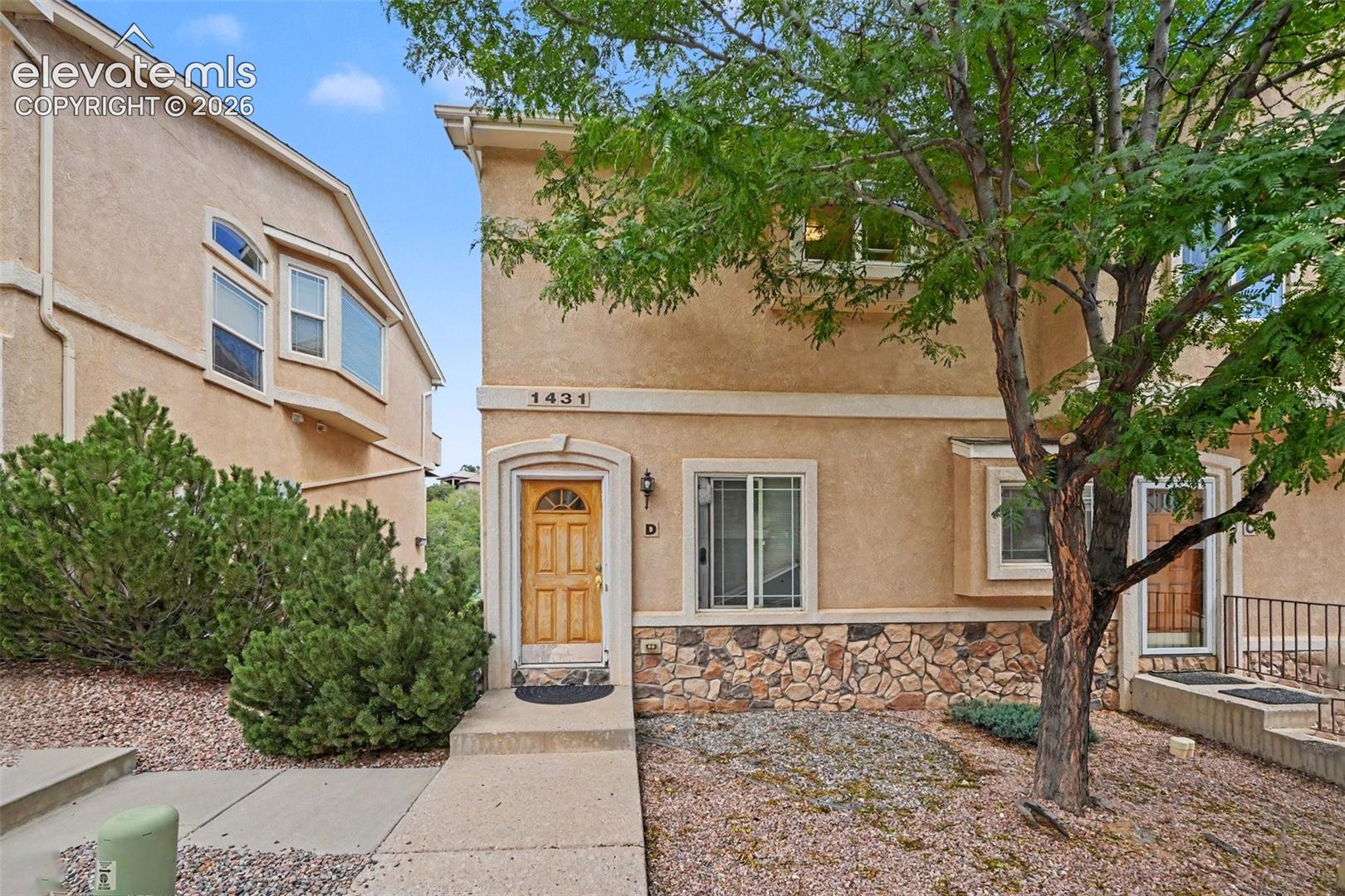 1431 Madison Ridge Heights