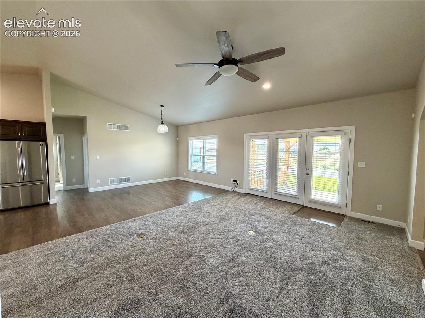 Listing photo 43 for 698 W McCulloch Boulevard