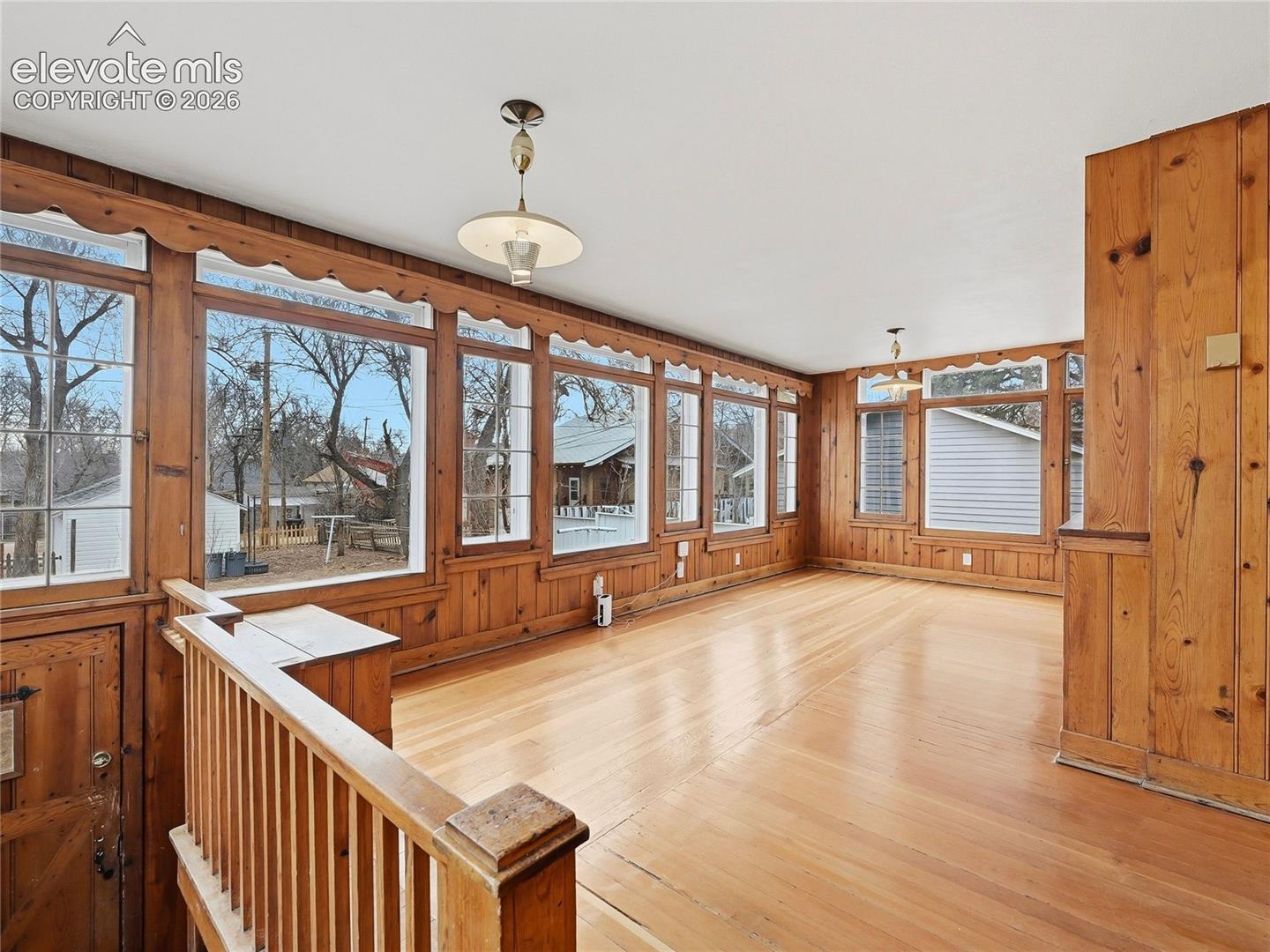 Listing photo 15 for 1912 N Greenwood Street