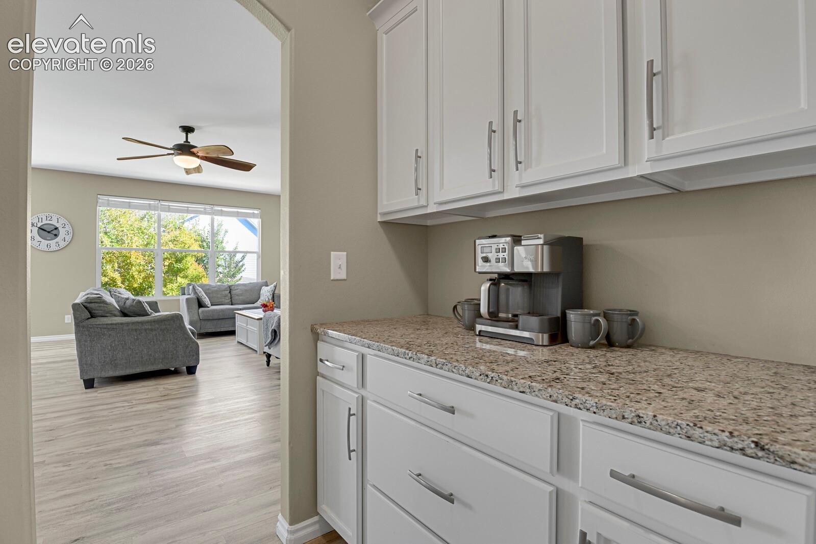Listing photo 14 for 10899 Glen Canyon Drive