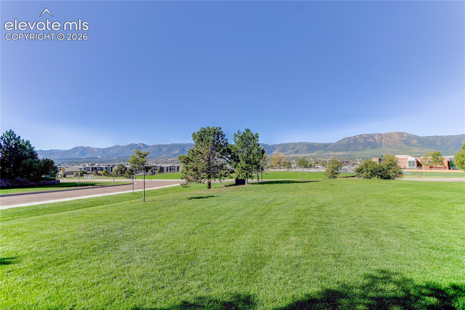 Listing photo 3 for 1269 Walters Point