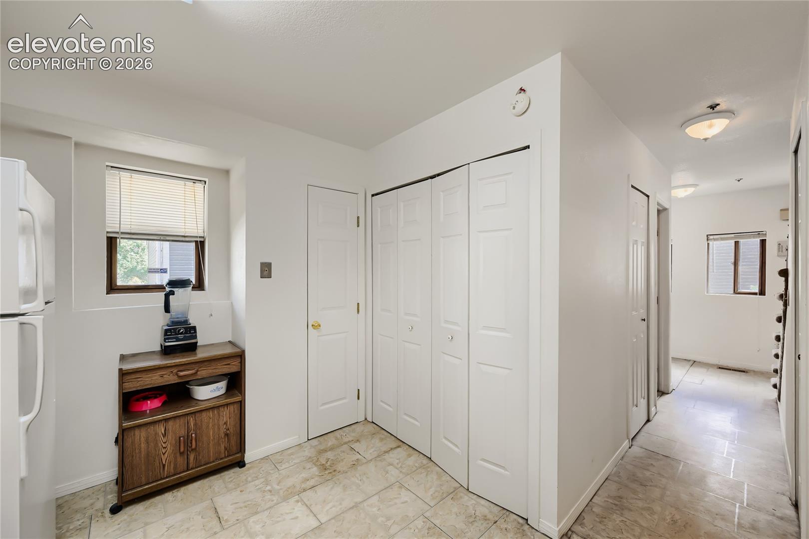 Listing photo 14 for 116 Manitou Place