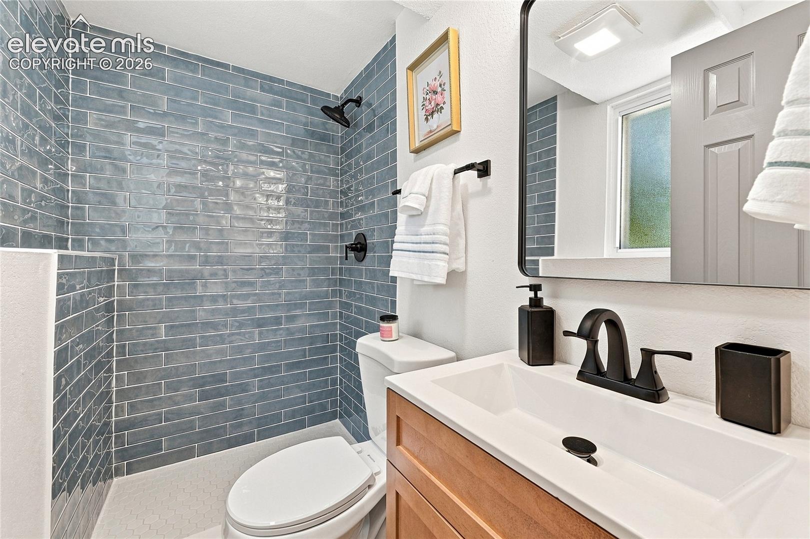 Listing photo 26 for 934 Bowser Drive