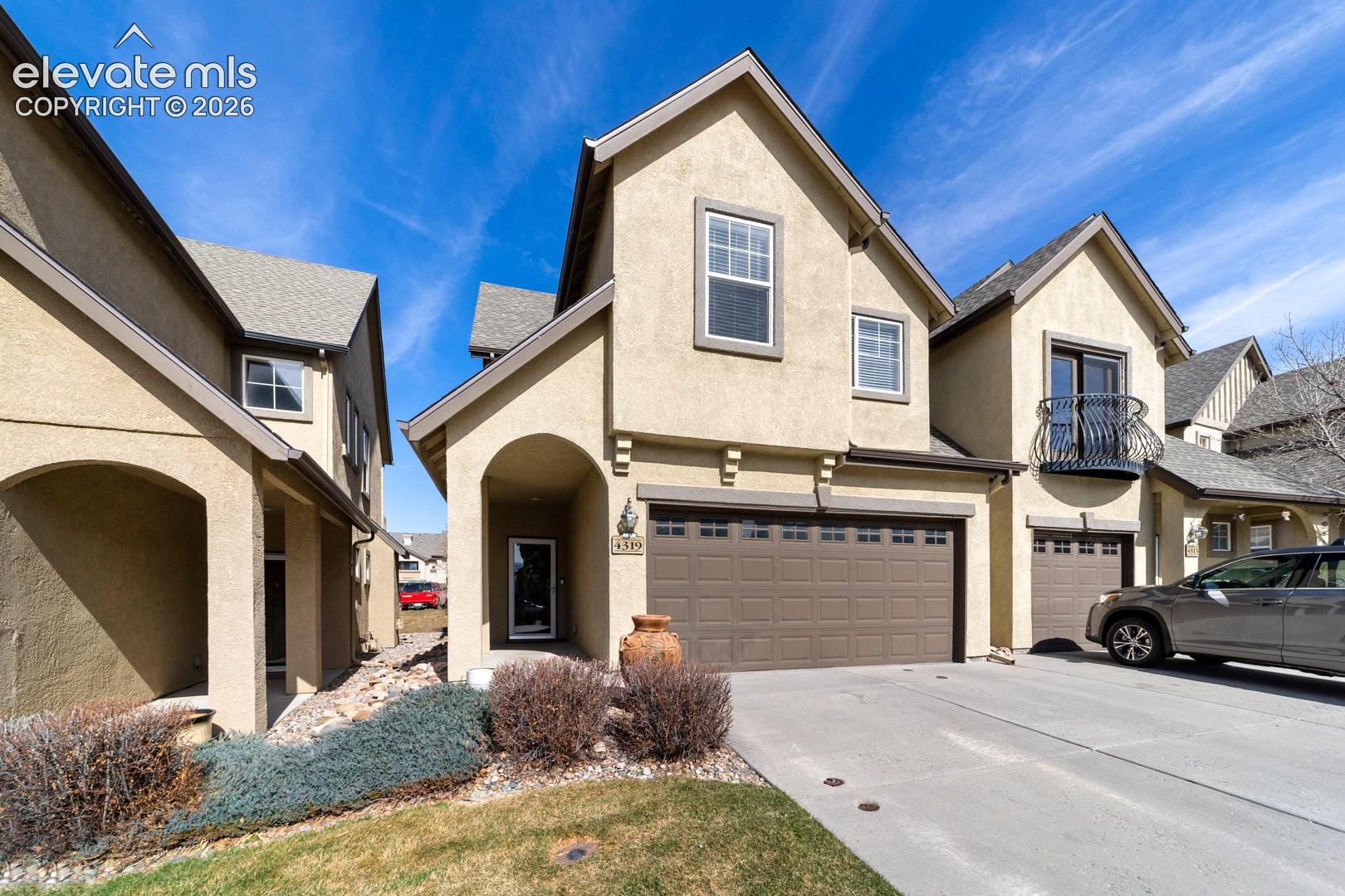 Listing photo 2 for 4319 Alder Springs View