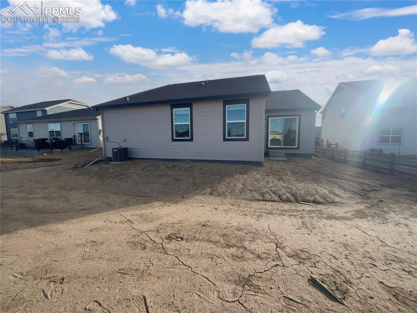 Listing photo 5 for 7794 Desert Wrangler Drive