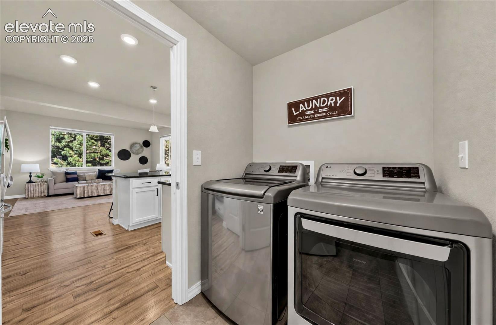 Listing photo 16 for 5890 Morning Light Terrace