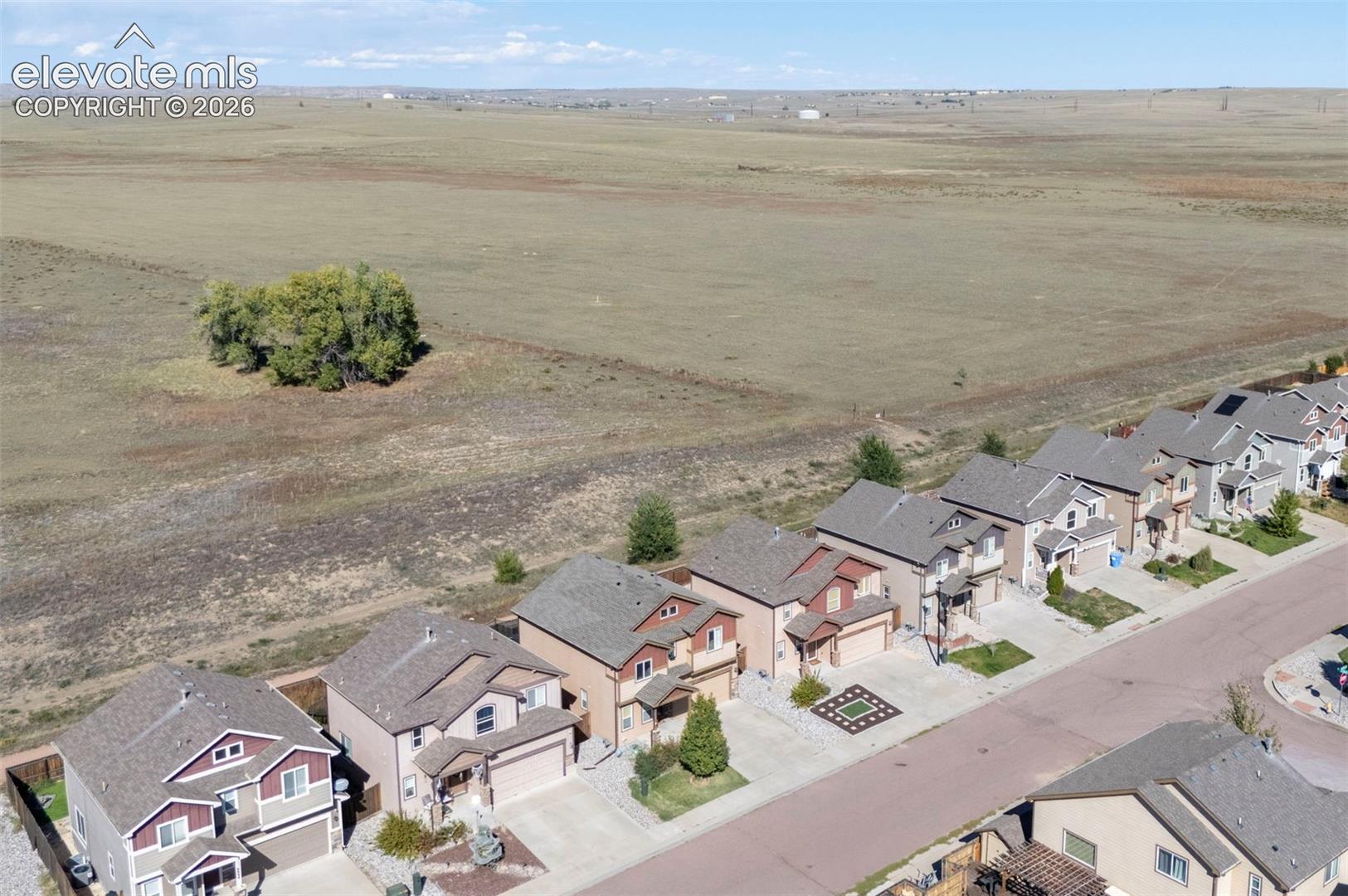 Listing photo 6 for 10018 Silver Stirrup Drive