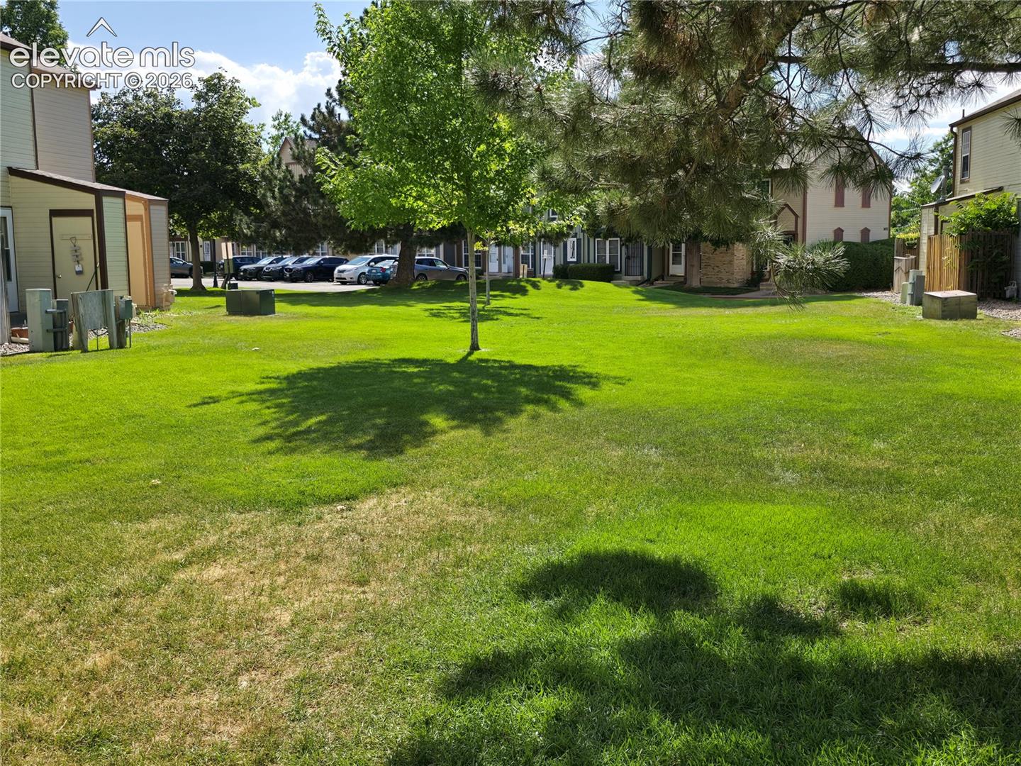 14232 Hawaii Circle, photo 16