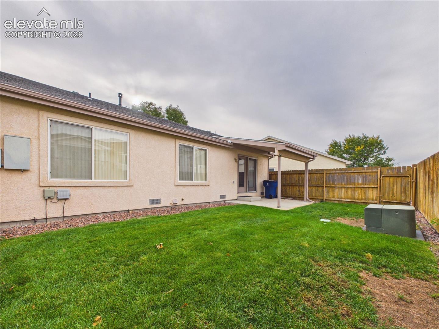 Listing photo 24 for 2025 Kingsroyal Boulevard F