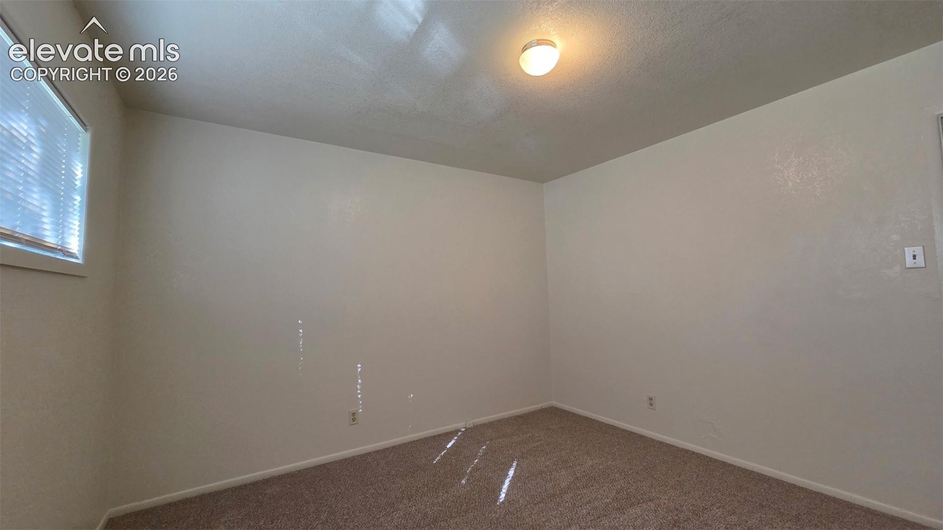 Listing photo 9 for 26 Caledonia Road
