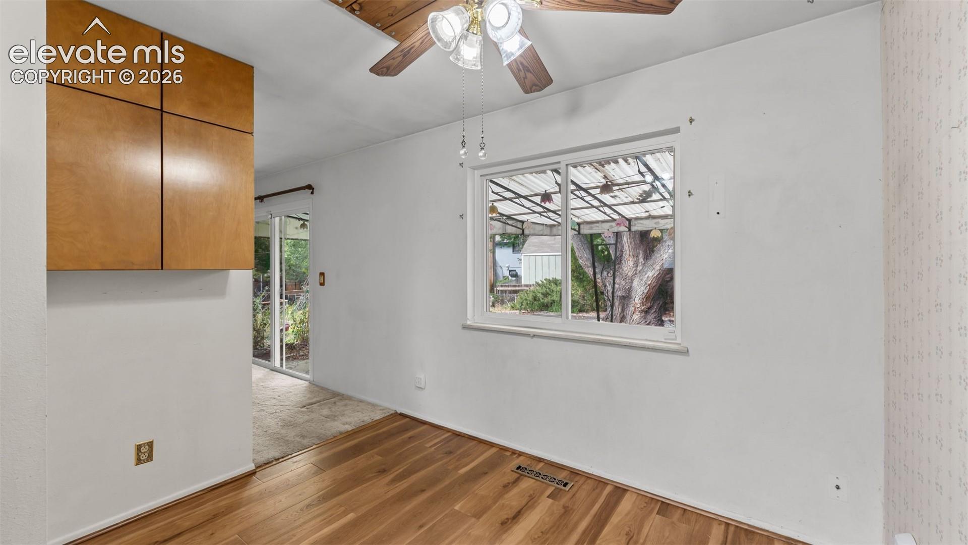 2204 Warwick Lane, photo 12