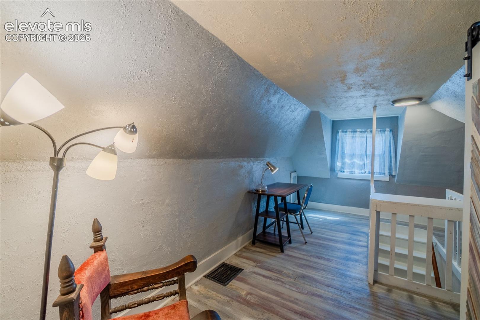 Listing photo 31 for 2701 Wood Avenue