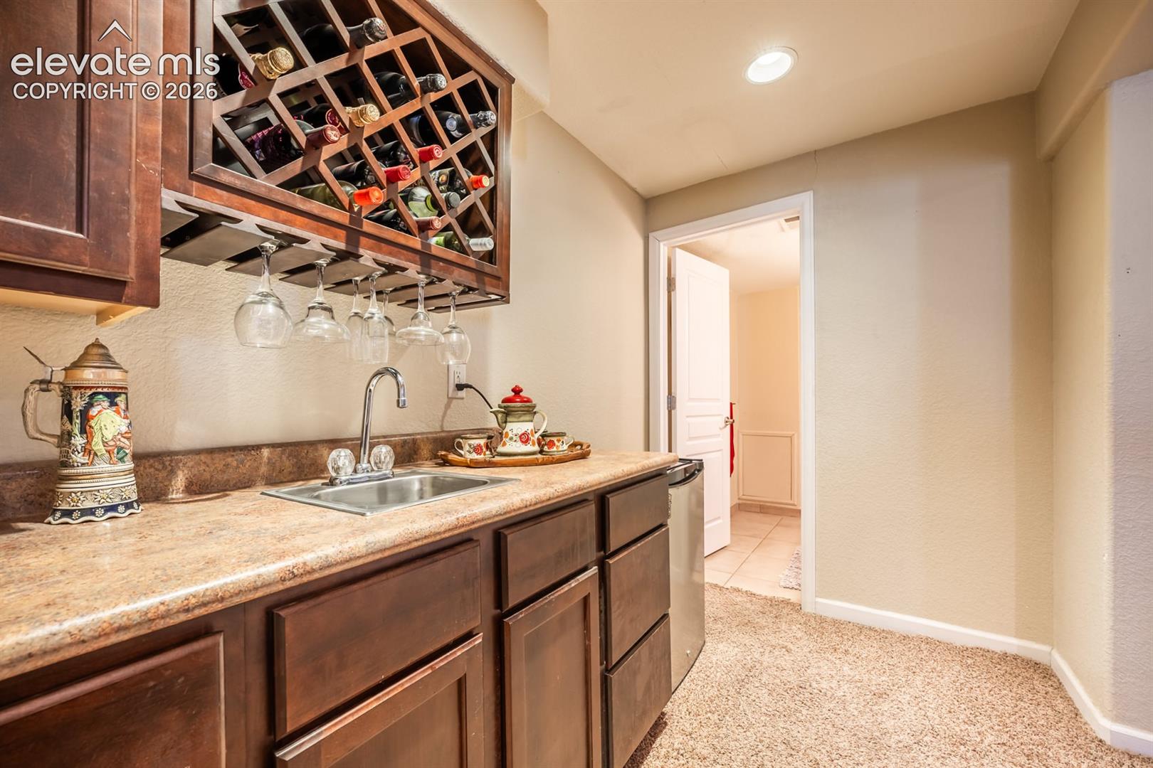 Listing photo 36 for 5078 Hummingbird Court