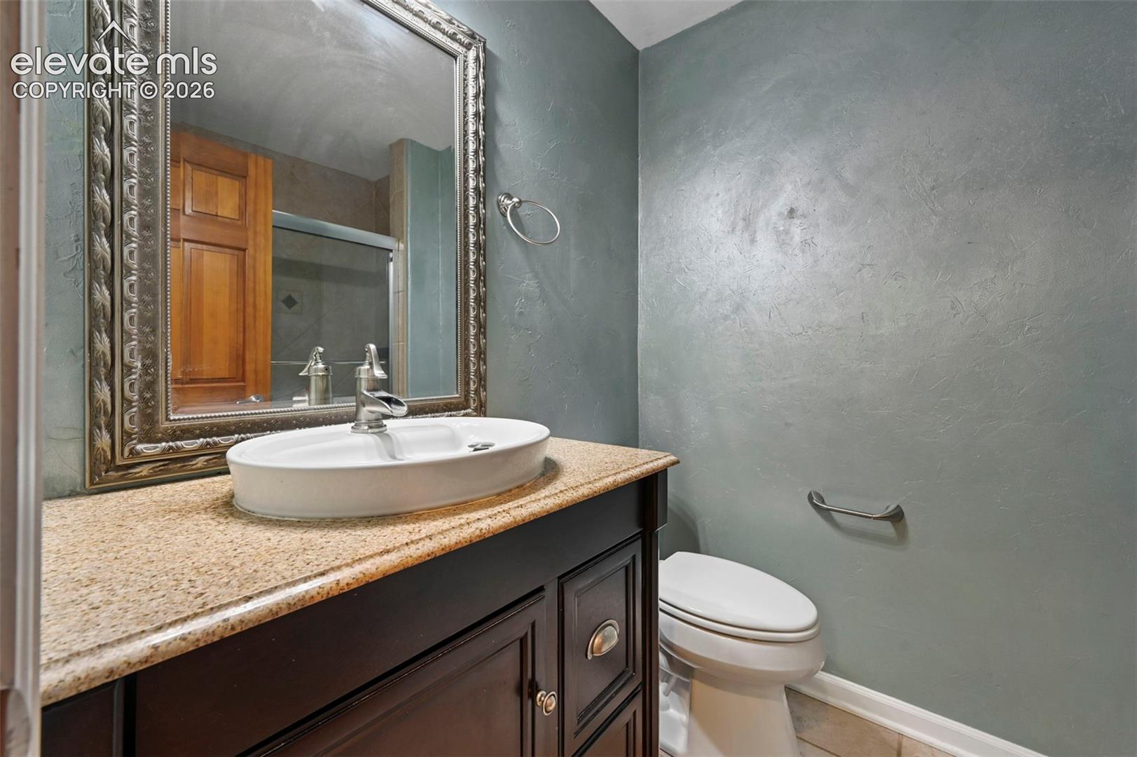 Listing photo 15 for 5365 Broadmoor Bluffs Drive