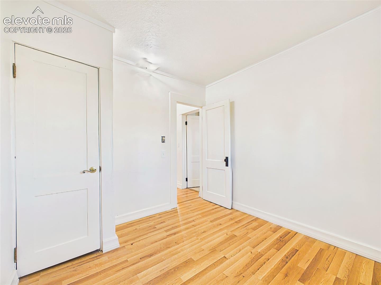 Listing photo 33 for 23015 Murphy Road