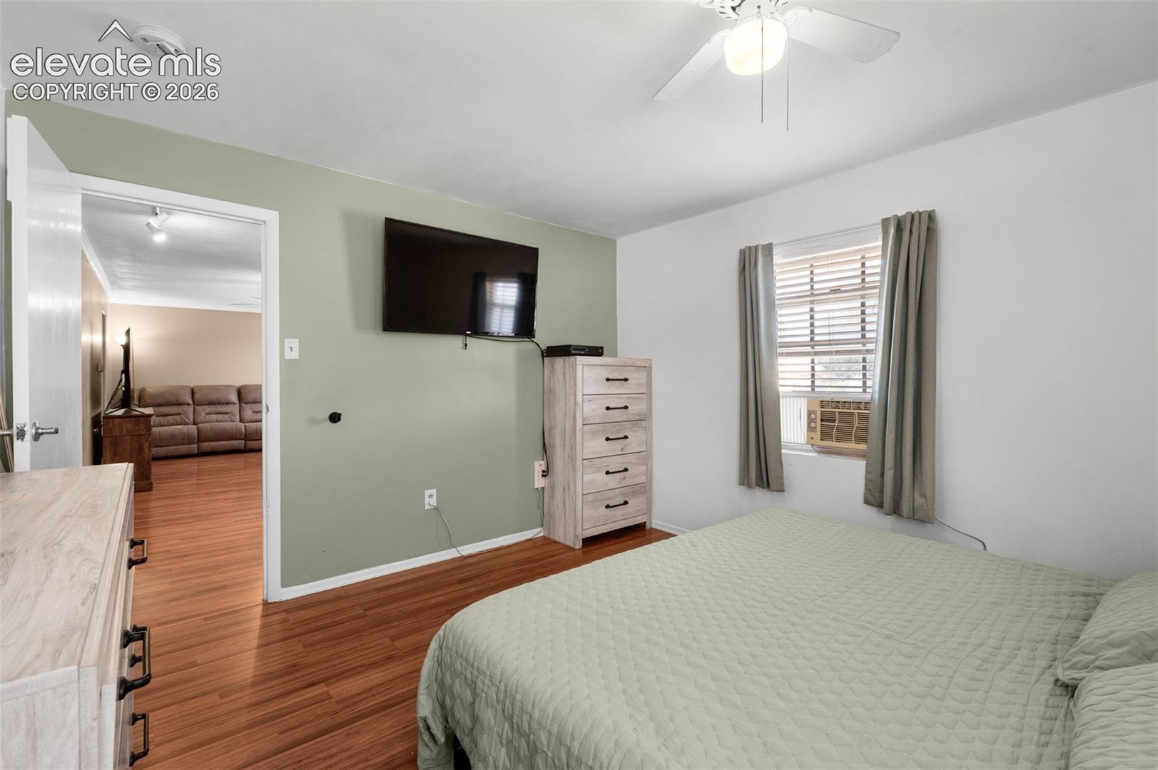 Listing photo 10 for 69 Hanson Lane