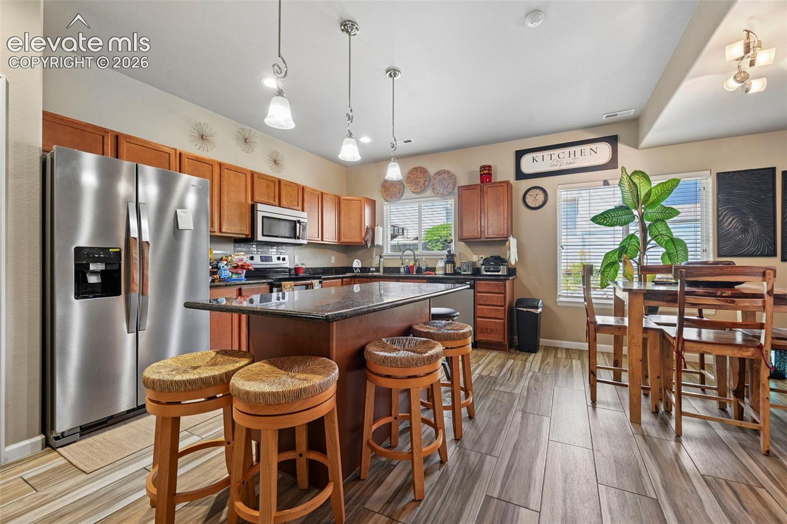 Listing photo 2 for 5053 Killdeer Drive